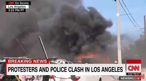 5월 31일(현지시간) 미국 LA에서 조지 플로이드 사망 사건 시위가 격화되고 있음을 보도한 CNN 화면 갈무리 ⓒ CNN