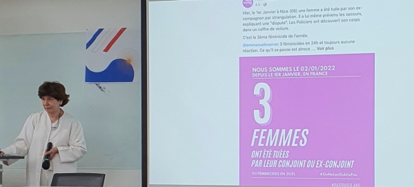 2022년 새해 첫날부터 '페미사이드'가 벌어졌다고 마크롱 대통령에게 항의하는 프랑스 여성단체 '우리모두' SNS 게시글  ⓒPD저널 