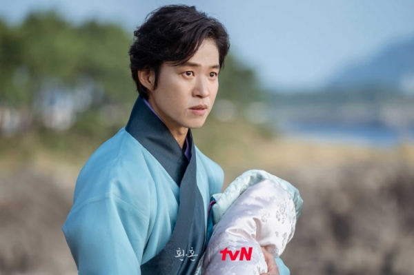 tvN '환혼' ©tvN
